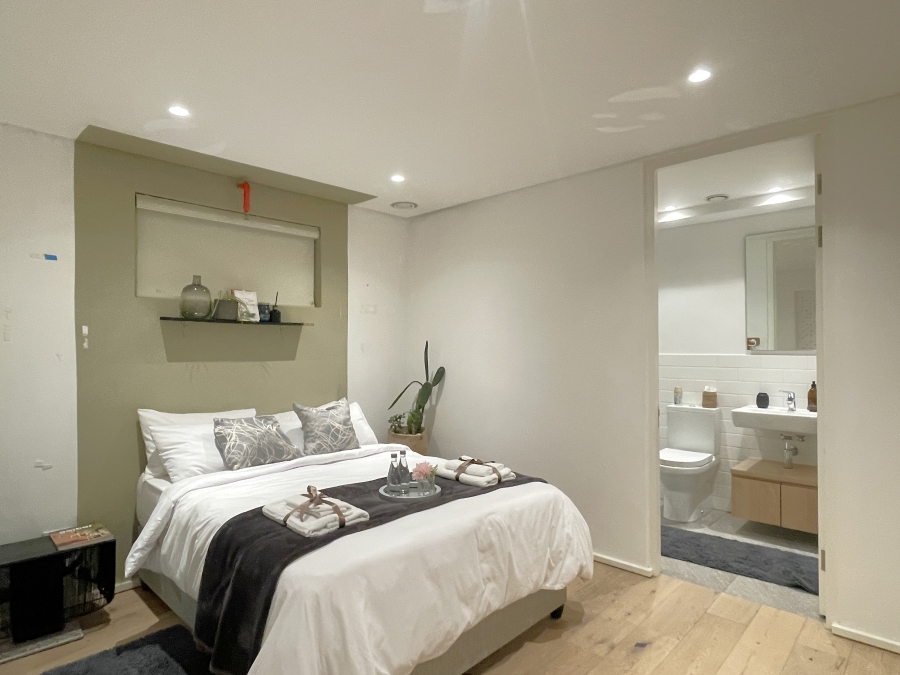 2 Bedroom Property for Sale in Woodstock Western Cape